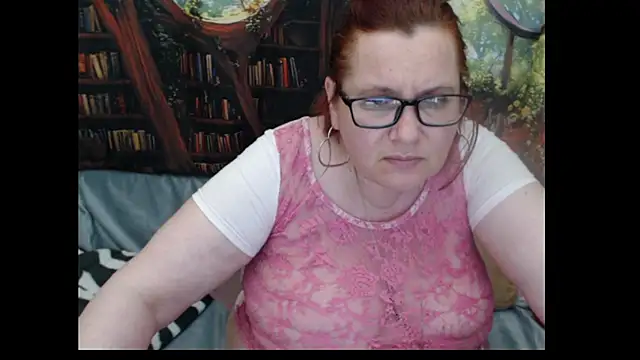 Snapshot of PlayfullMature chatting on 29, 5, 2026 PlayfullMature online show from 29, 5, 2026