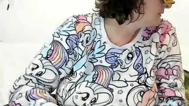 IsraeliMilf online show from 8, 2, 2025