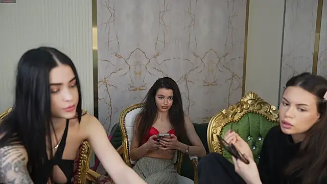 Tina Breeze online show from 11, 3, 2025