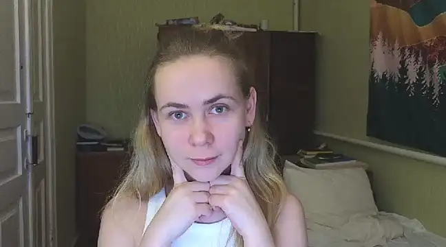 Riley Roo online show from 18, 2, 2025