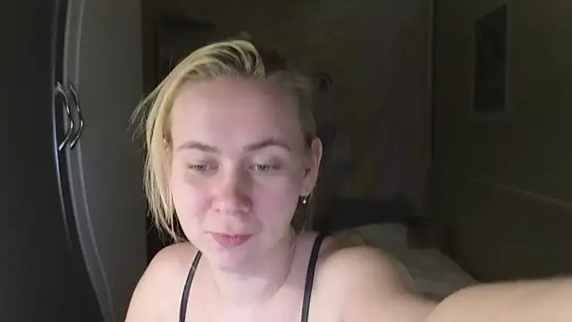 Riley Roo online show from 27, 2, 2026