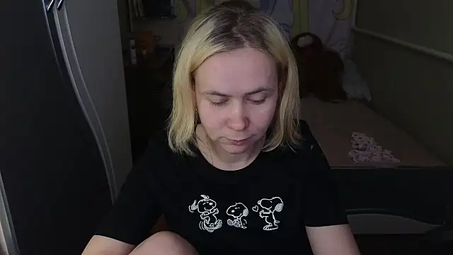 Riley Roo online show from 26, 3, 2026