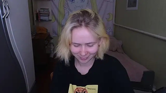 Riley Roo online show from 22, 4, 2026