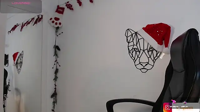 Violet-Queen online show from 15, 12, 2024