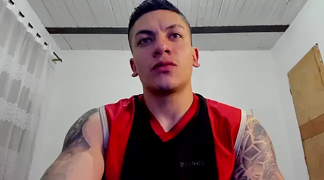 Snapshot of aquiles_51 chatting on 18, 12, 2024 aquiles 51 online show from 18, 12, 2024