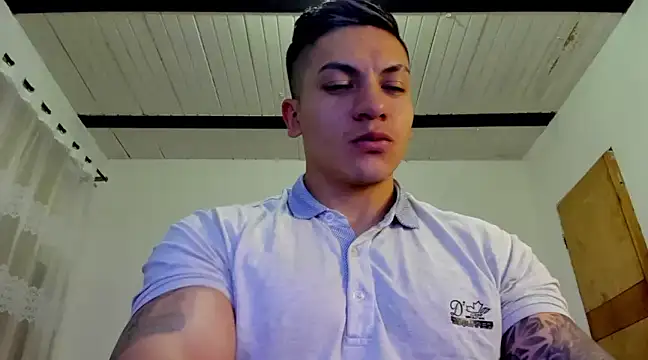 Snapshot of aquiles_51 chatting on 11, 1, 2025 aquiles 51 online show from 11, 1, 2025