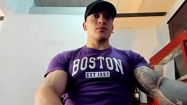 Snapshot of aquiles_51 chatting on 25, 9, 2025 aquiles 51 online show from 25, 9, 2025