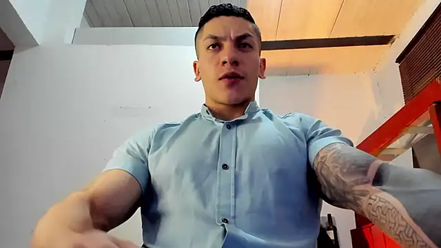 Snapshot of aquiles_51 chatting on 15, 10, 2025 aquiles 51 online show from 15, 10, 2025