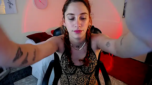 Snapshot of IsaBaileys_ chatting on 26, 2, 2025 IsaBaileys online show from 26, 2, 2025