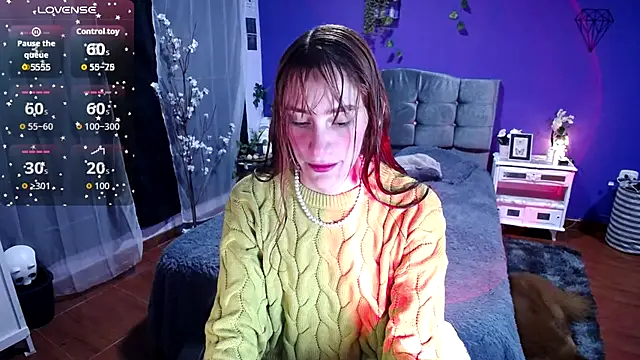 Snapshot of IsaBaileys_ chatting on 8, 11, 2025 IsaBaileys online show from 8, 11, 2025