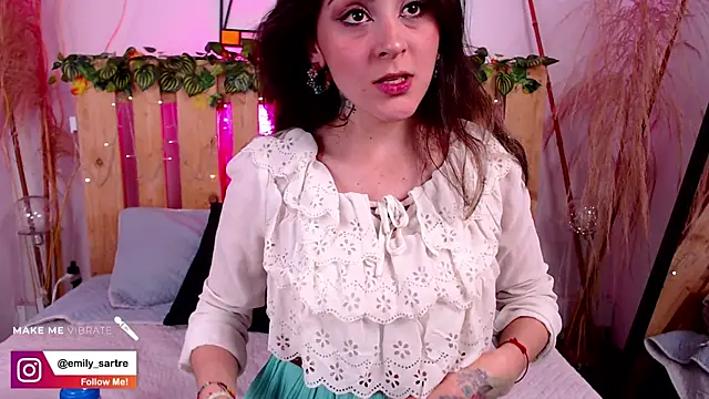 Snapshot of emily_amaya chatting on 15, 12, 2024 emily amaya online show from 15, 12, 2024