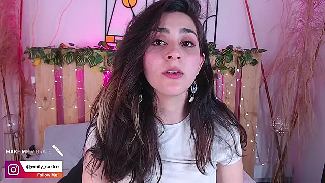 Snapshot of emily_amaya chatting on 21, 12, 2024 emily amaya online show from 21, 12, 2024