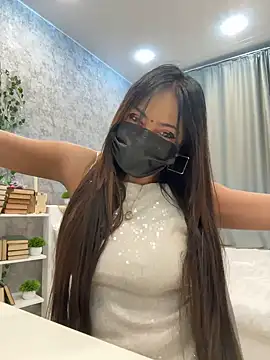 Snapshot of Monalisadon018 chatting on 13, 12, 2024 Monalisadon018 online show from 13, 12, 2024