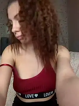 Snapshot of Katrin_kat@xh chatting on 5, 2, 2025 Katrin katxh online show from 5, 2, 2025
