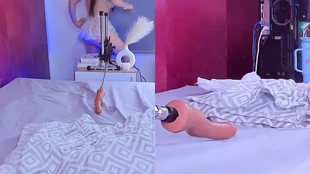 Snapshot of sarasmith85 chatting on 12, 2, 2025 sarasmith85 online show from 12, 2, 2025