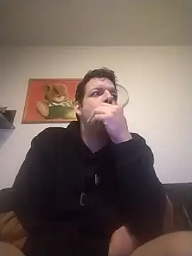 Knuffelstaaf123 online show from 6, 2, 2025