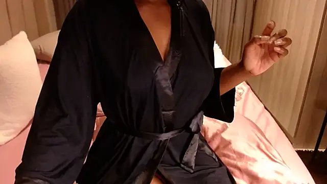 Snapshot of BabyBarbee chatting on 2, 12, 2025 BabyBarbee online show from 2, 12, 2025