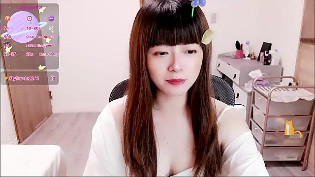 Snapshot of a0513 chatting on 16, 10, 2025 a0513 online show from 16, 10, 2025