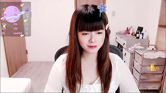 Snapshot of a0513 chatting on 21, 10, 2025 a0513 online show from 21, 10, 2025