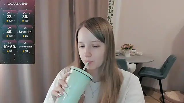 Snapshot of Alyaley chatting on 4, 3, 2026 Alyaley online show from 4, 3, 2026