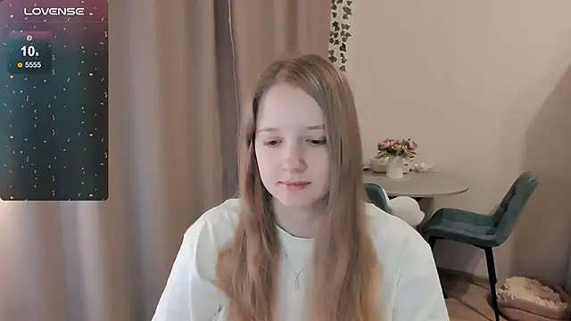 Snapshot of Alyaley chatting on 16, 4, 2026 Alyaley online show from 16, 4, 2026