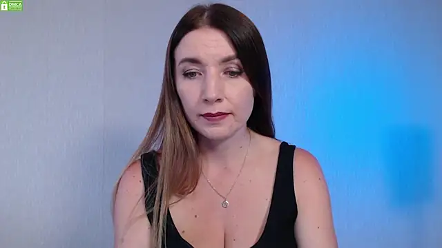 Snapshot of Sweet___Amelia chatting on 4, 7, 2026 Sweet Amelia online show from 4, 7, 2026