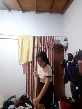 Snapshot of littlemelii chatting on 6, 2, 2025 littlemelii online show from 6, 2, 2025