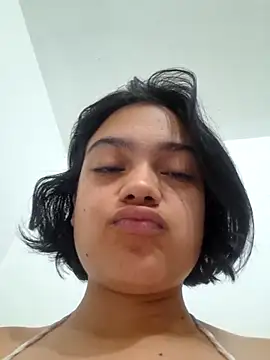 Snapshot of littlemelii chatting on 31, 1, 2026 littlemelii online show from 31, 1, 2026