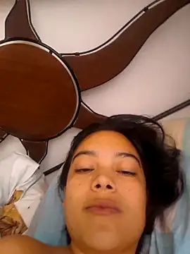 Snapshot of littlemelii chatting on 13, 2, 2026 littlemelii online show from 13, 2, 2026