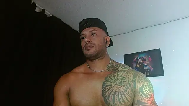 Snapshot of manolofitt chatting on 2, 6, 2026 manolofitt online show from 2, 6, 2026