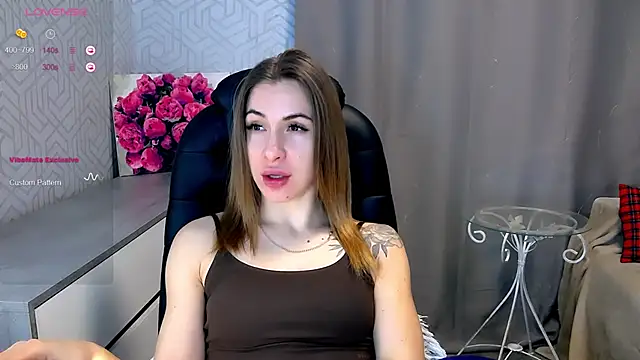 Snapshot of Naughty__Megan chatting on 18, 2, 2025 Naughty Megan online show from 18, 2, 2025