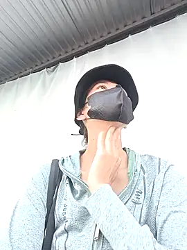 Snapshot of 2HotAsain4u chatting on 6, 12, 2024 2HotAsain4u online show from 6, 12, 2024