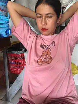 Snapshot of 2HotAsain4u chatting on 29, 12, 2024 2HotAsain4u online show from 29, 12, 2024