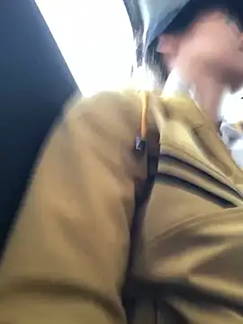 Snapshot of 2HotAsain4u chatting on 31, 12, 2024 2HotAsain4u online show from 31, 12, 2024