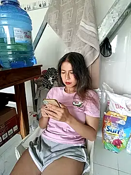 Snapshot of 2HotAsain4u chatting on 15, 2, 2025 2HotAsain4u online show from 15, 2, 2025