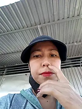 Snapshot of 2HotAsain4u chatting on 21, 2, 2025 2HotAsain4u online show from 21, 2, 2025