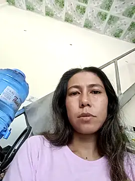 Snapshot of 2HotAsain4u chatting on 1, 3, 2025 2HotAsain4u online show from 1, 3, 2025