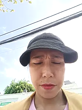 Snapshot of 2HotAsain4u chatting on 1, 3, 2025 2HotAsain4u online show from 1, 3, 2025