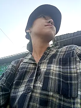 Snapshot of 2HotAsain4u chatting on 22, 3, 2025 2HotAsain4u online show from 22, 3, 2025