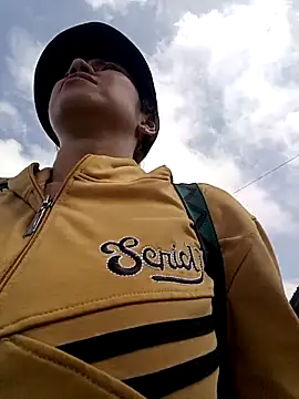 Snapshot of 2HotAsain4u chatting on 19, 10, 2025 2HotAsain4u online show from 19, 10, 2025