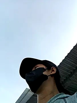 Snapshot of 2HotAsain4u chatting on 23, 11, 2025 2HotAsain4u online show from 23, 11, 2025