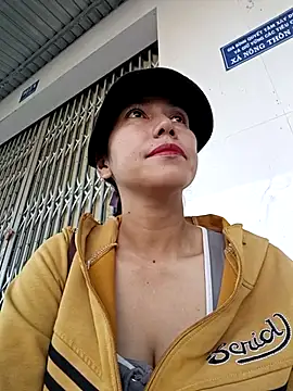 2HotAsain4u online show from 20, 3, 2026