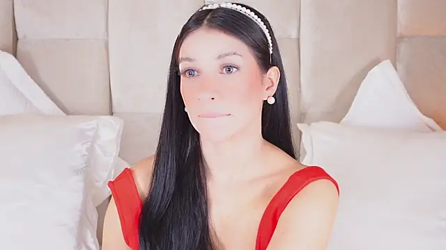 KiraKayleigh1 online show from 8, 3, 2025