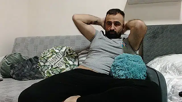 Snapshot of ivat80 chatting on 14, 12, 2024 ivat80 online show from 14, 12, 2024