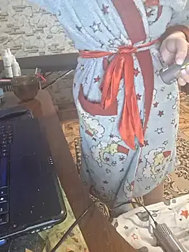  Kitti  online show from 7, 3, 2025