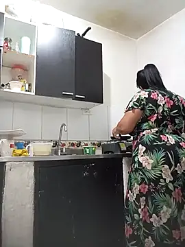 Snapshot of Shanttal0272 chatting on 30, 10, 2025 Shanttal0272 online show from 30, 10, 2025