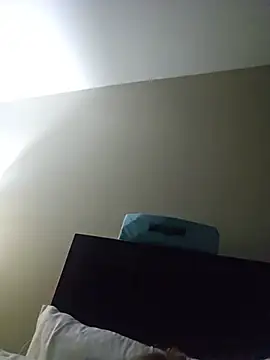 ellieconradxo online show from 26, 6, 2026