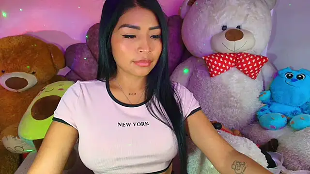 Pocahontascute 33 online show from 11, 3, 2026