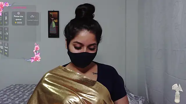 Snapshot of umarany chatting on 8, 11, 2025 umarany online show from 8, 11, 2025