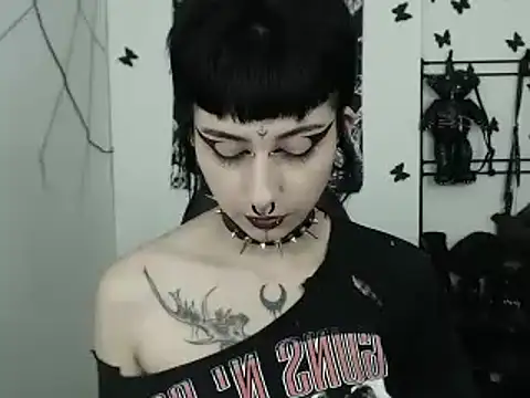 Snapshot of n0sferatus__ chatting on 2, 10, 2025 n0sferatus online show from 2, 10, 2025